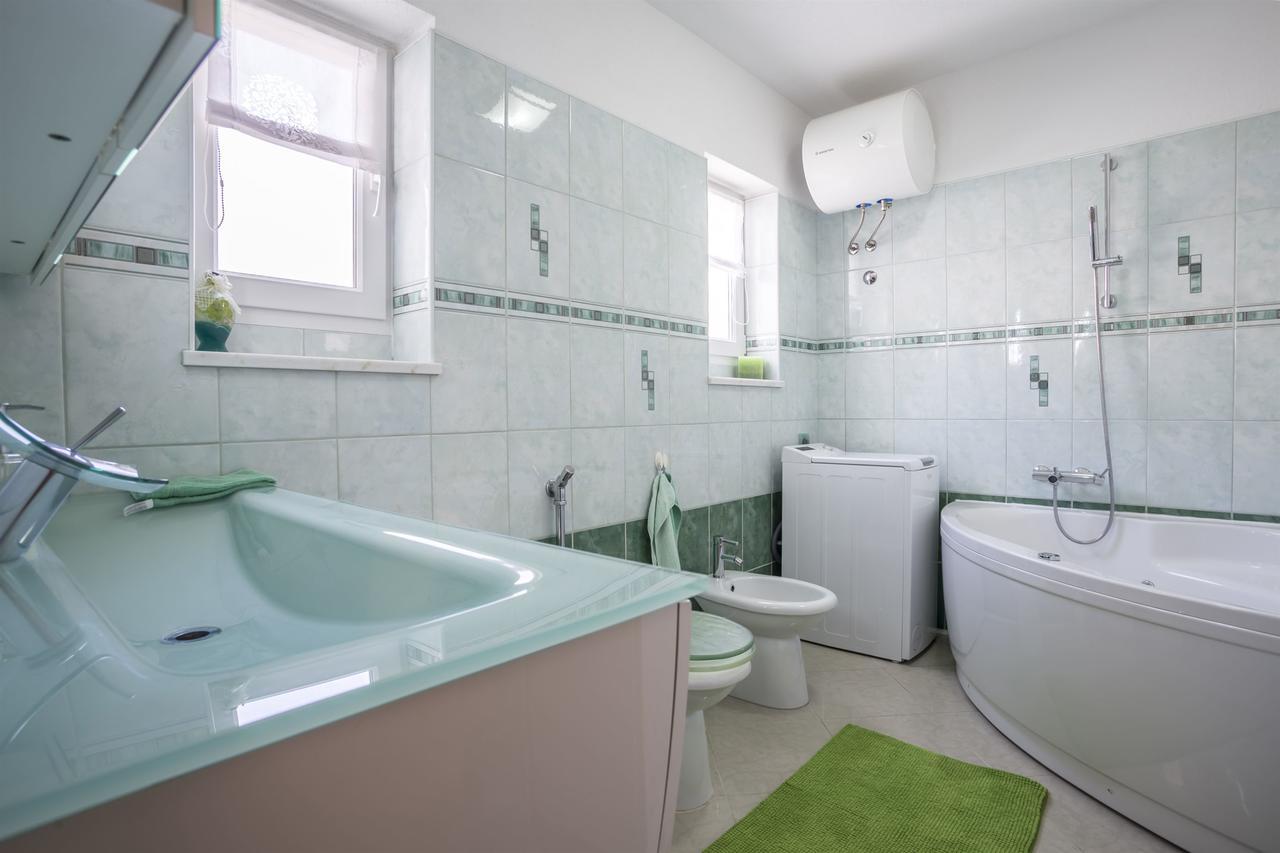 Apartment Paradise View Трогір Екстер'єр фото